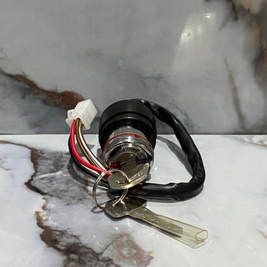 LLAVIN IGNICION ROSCA TITAN 4 LINEAS