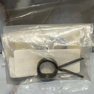 RESORTE EJE CAMBIOS DT175 ORIGINAL