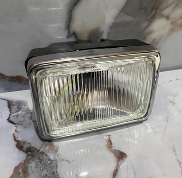 FOCO Delantero AX100