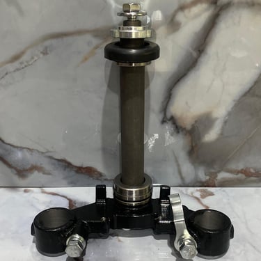 ESTERCIO INFERIOR GN125