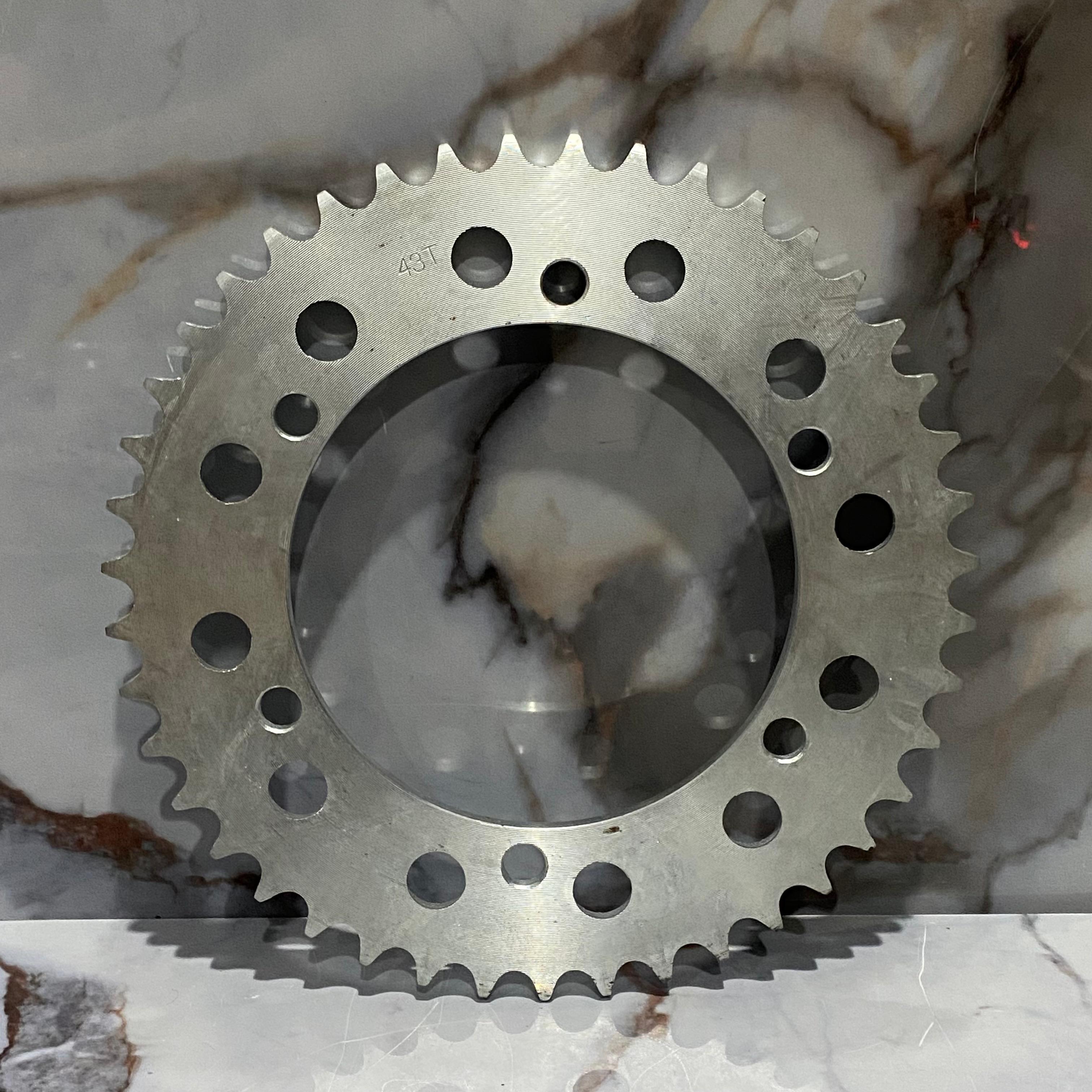 PIÑON TRASERO #43 XR250-400 125MM SENDY