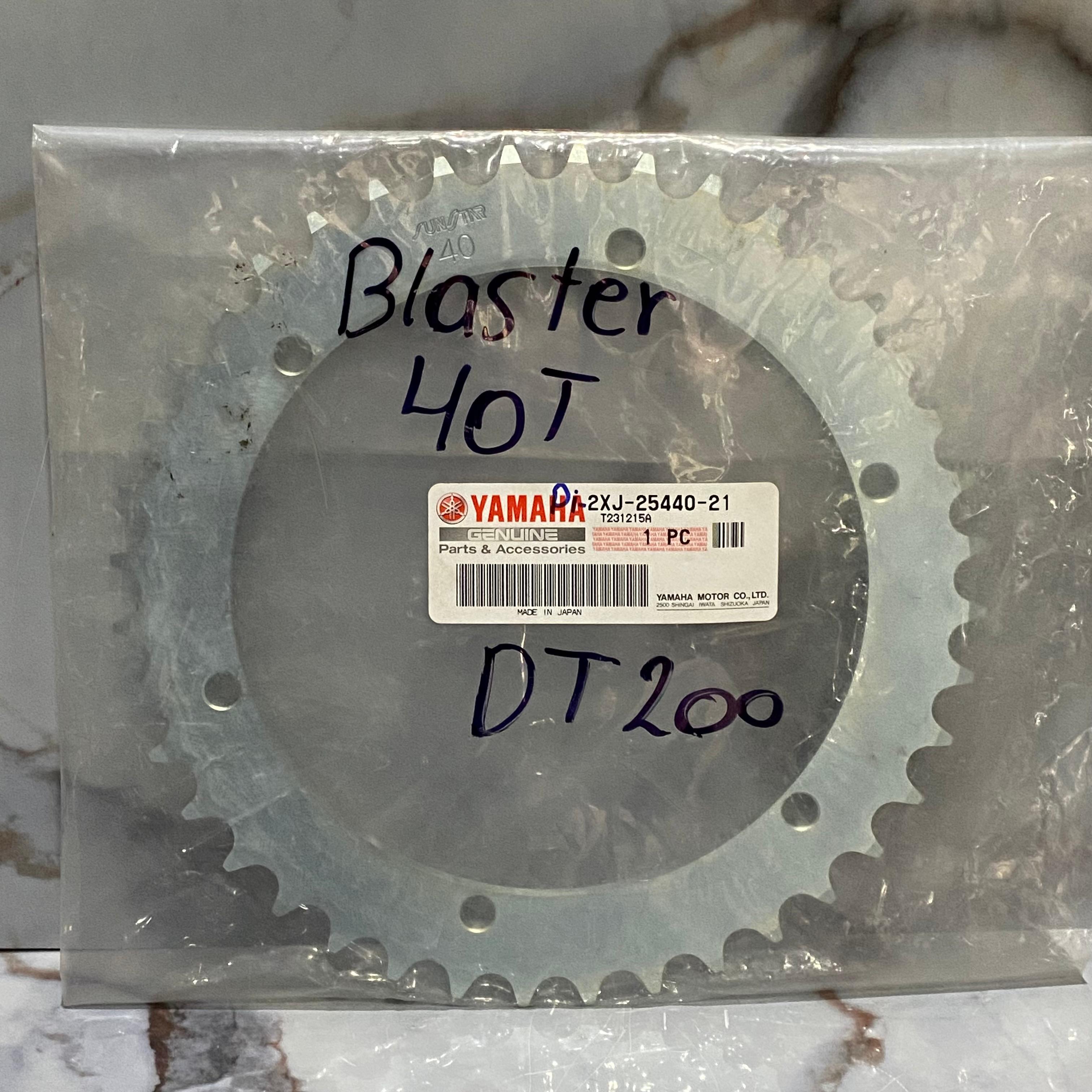 PIÑON TRASERO DT200 BLASTER 40T 520 ORIGINAL