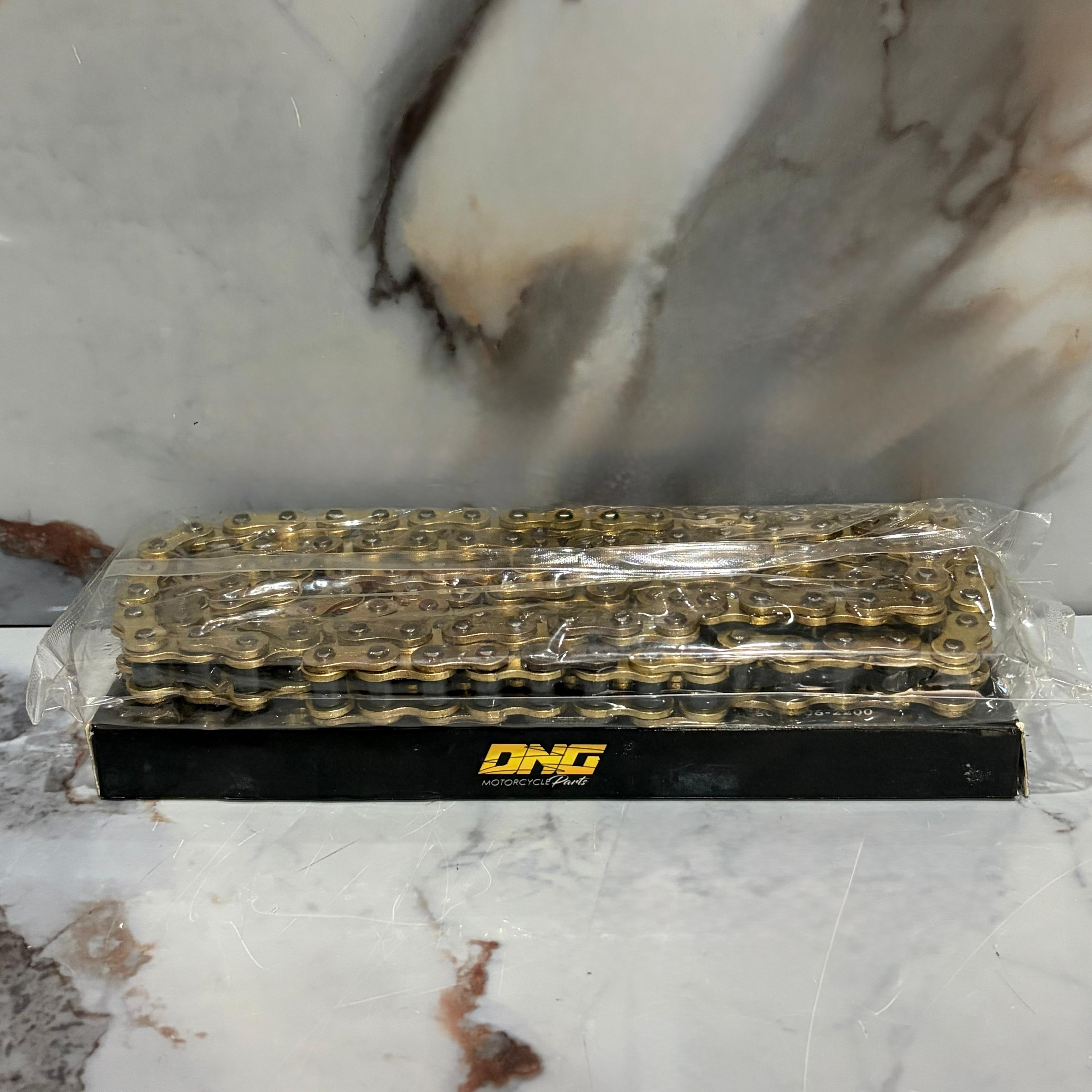 CADENA 428-136L DORADA+ORING DNA