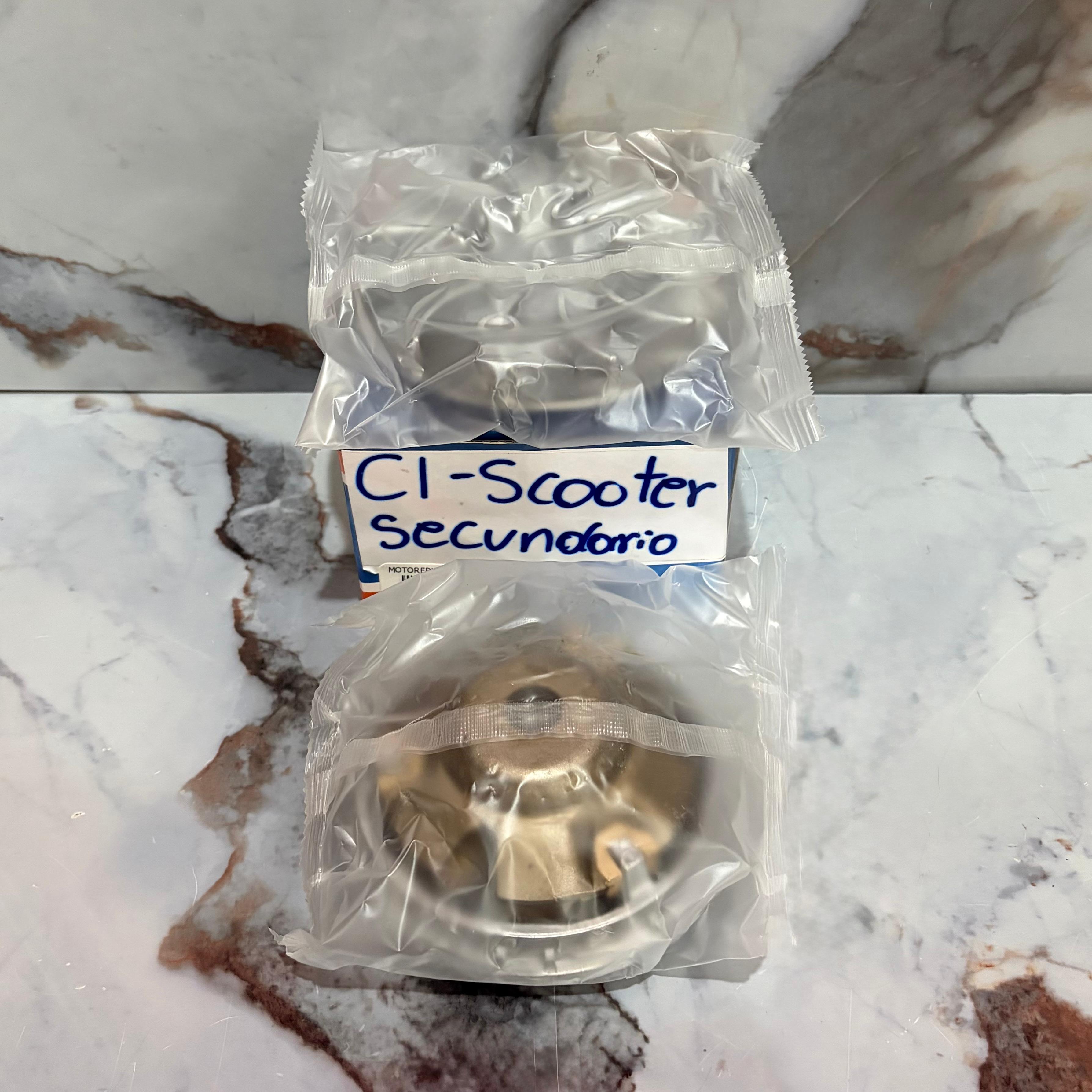 CLUTCH SECUNDARIO SCOOTER RODILLOS