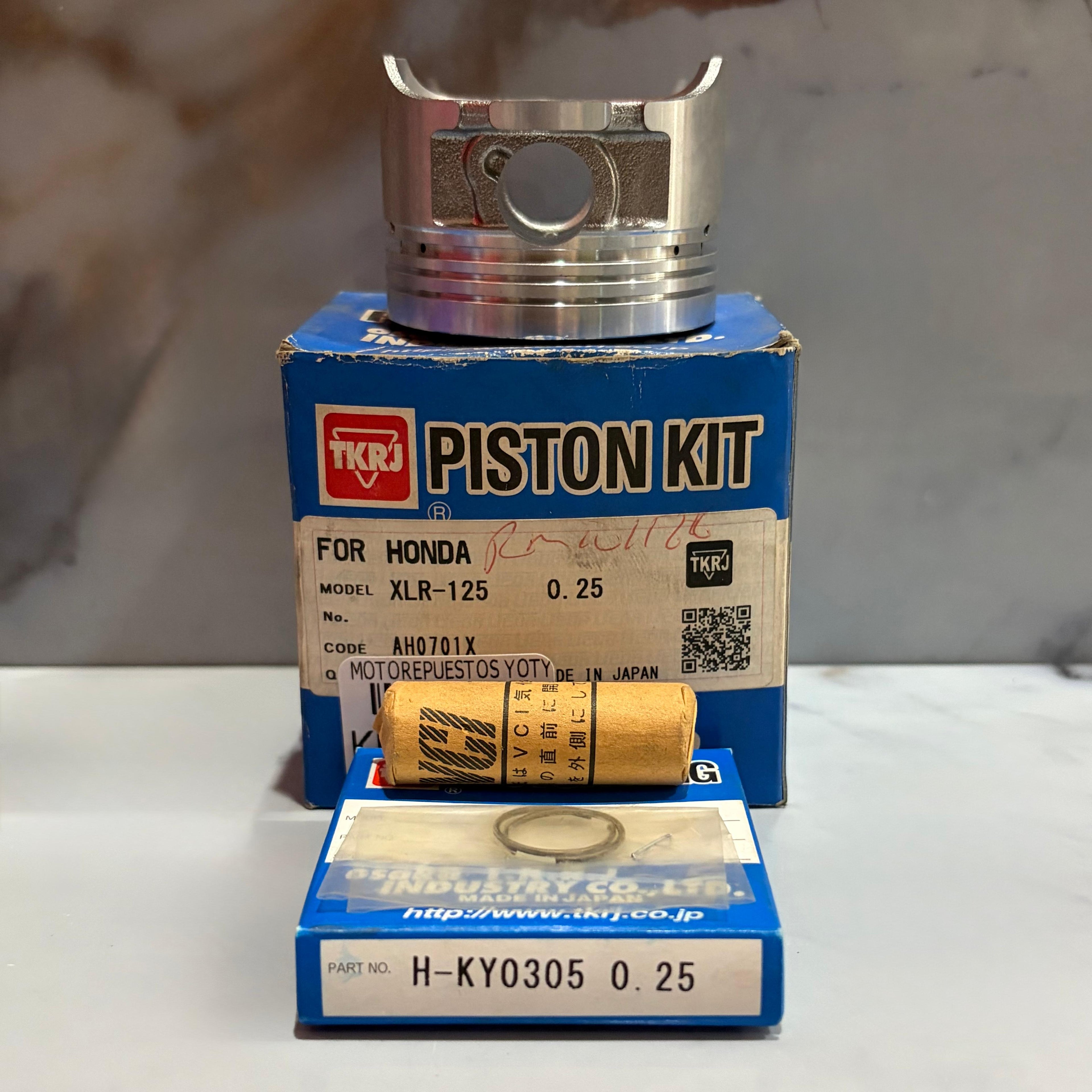 KIT PISTON XLR125 0.25 TKRJ