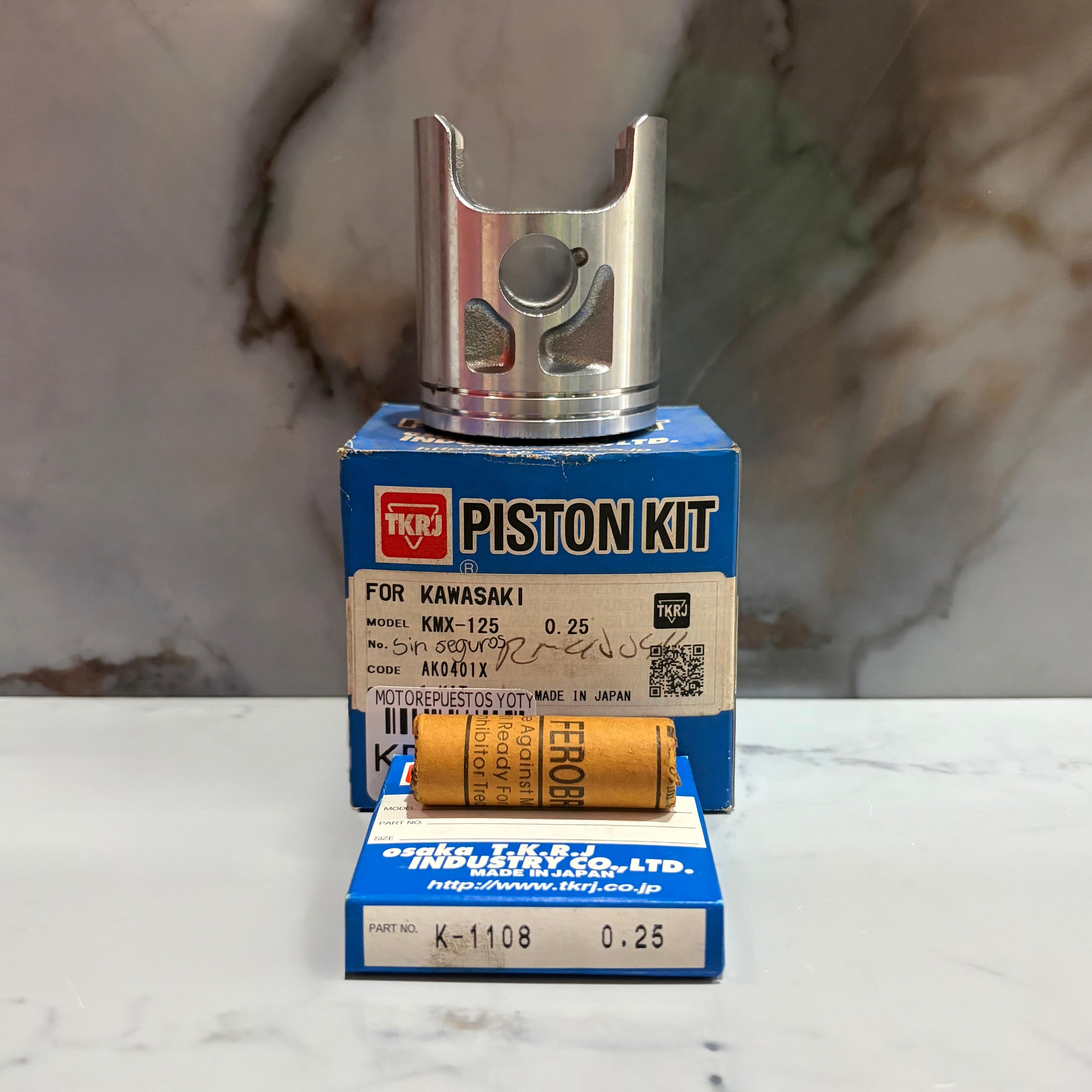 KIT PISTON KMX 125 0.25 JAPON