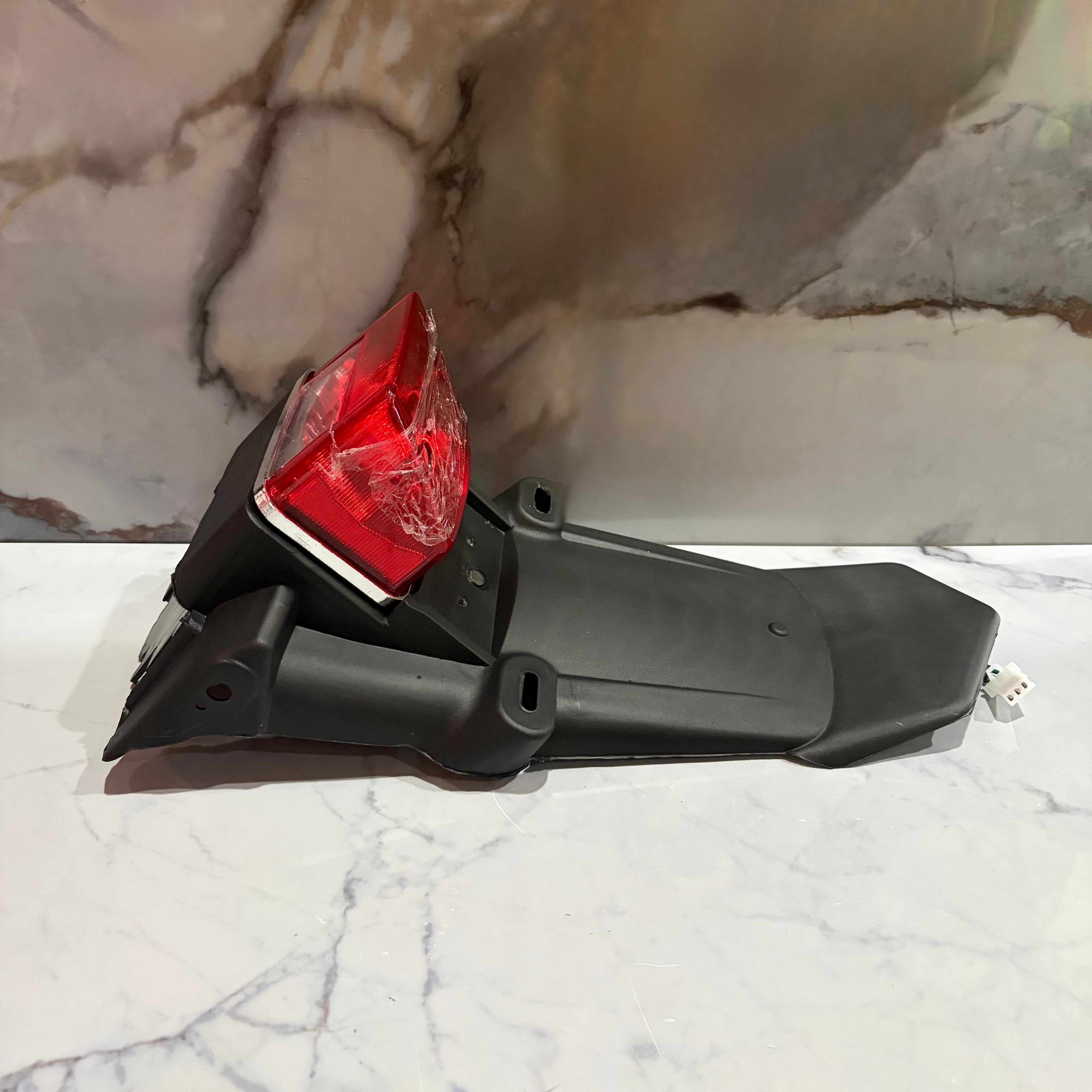 PORTA PLACA GXT200 CON STOP