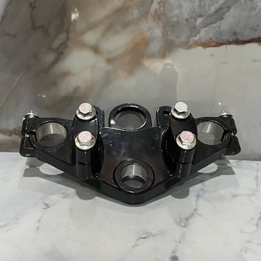 ESTERCIO SUPERIOR YBR 125