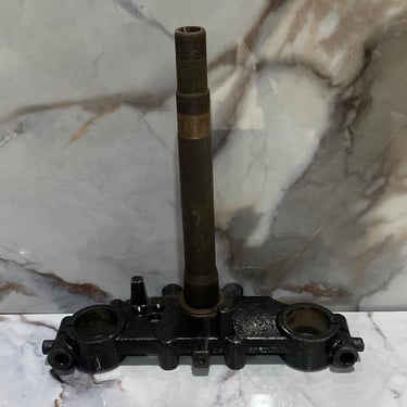 ESTERCIO INFERIOR GXT200 OMOTO