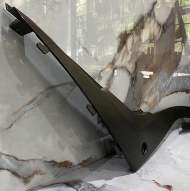 TAPAS LATERALES YARA200 Negro